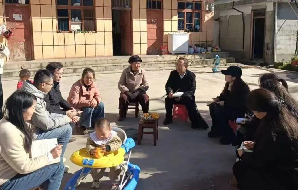 圖2 調解現(xiàn)場.jpg