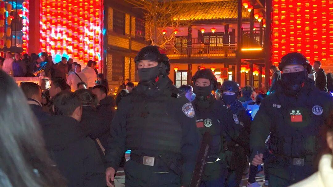 圖1 提高街面見警率，震懾違法犯罪?！餍惴志止﹫D.jpg