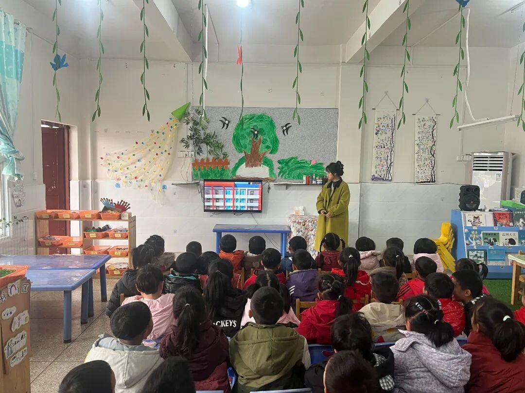 圖3  3月6日，朱家場茅坡小學、茅坡幼兒園法治副校長張宇婷到校開展法治宣傳活動.jpg