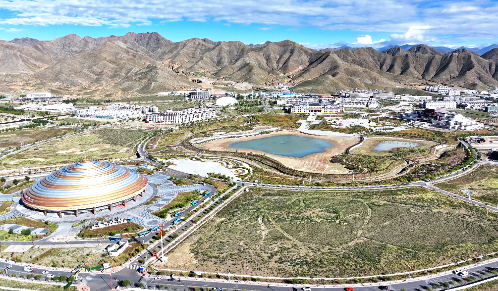 圖2 中國(guó)西藏珠峰文化旅游創(chuàng)意產(chǎn)業(yè)園區(qū)基礎(chǔ)設(shè)施建設(shè)項(xiàng)目.png